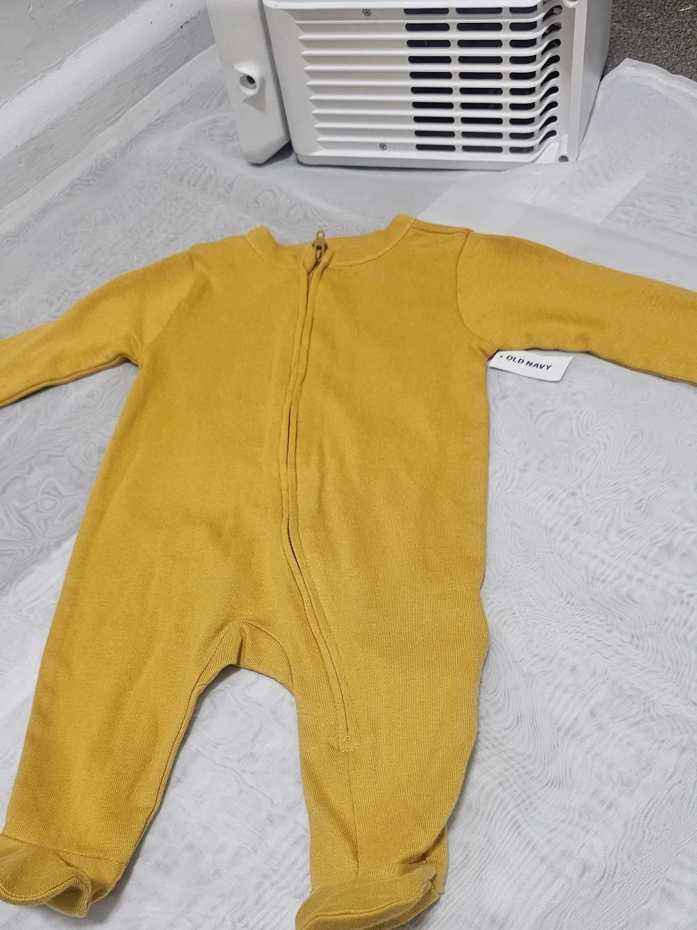 Old Navy Footed Zip Cotton Knit Sleeper, Solid Yellow/Green 0-3M 3-6M